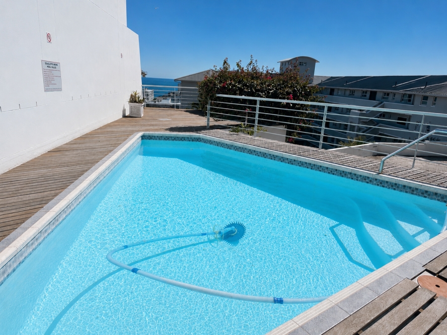 To Let 2 Bedroom Property for Rent in Sea Point Western Cape